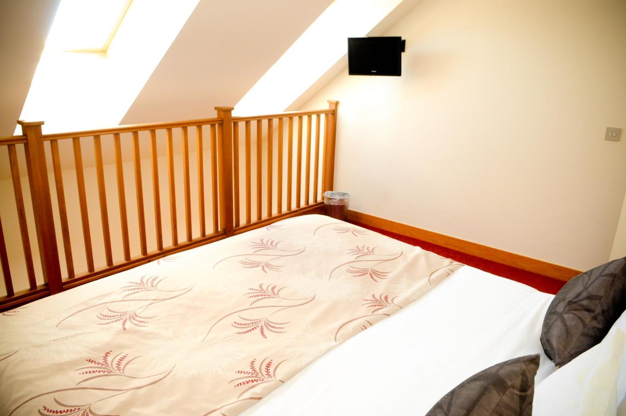 Woodland Bay Hotel เกอร์แวน ห้อง รูปภาพ